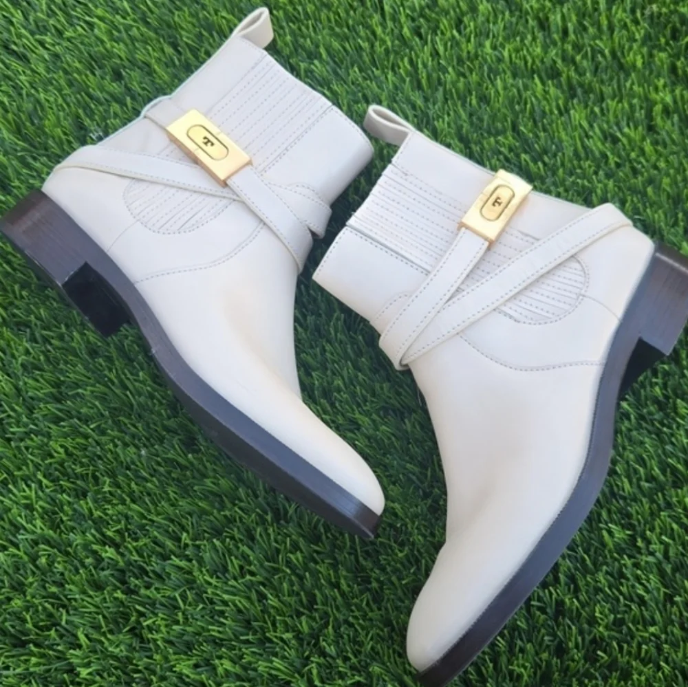 Tory Burch T-Hardware Chelsea Boot Dulce De Leche Size 7